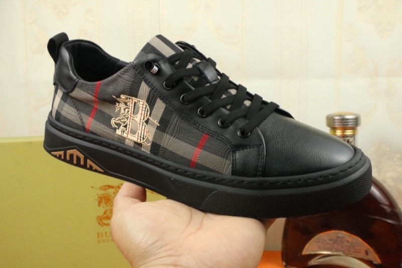 Burberry Sneakers